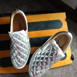 Midnight Velvet Quilted Slip On High Top Silver 8